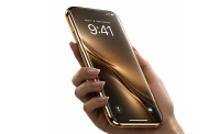 Apple тестирует почти 7-дюймовый дисплей для юбилейного iPhone к 20-летию линейки