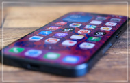 Apple может отказаться от китайского поставщика дисплеев для iPhone из-за проблем с качеством Apple может отказаться от китайского поставщика дисплеев для iPhone из-за проблем с качеством