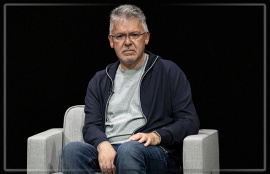 Глава ИИ подразделения Apple Джон Джаннандреа уходит в отставку