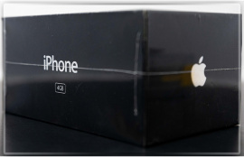 Редкий запечатанный iPhone первого поколения продали за рекордные $190+ тыс.